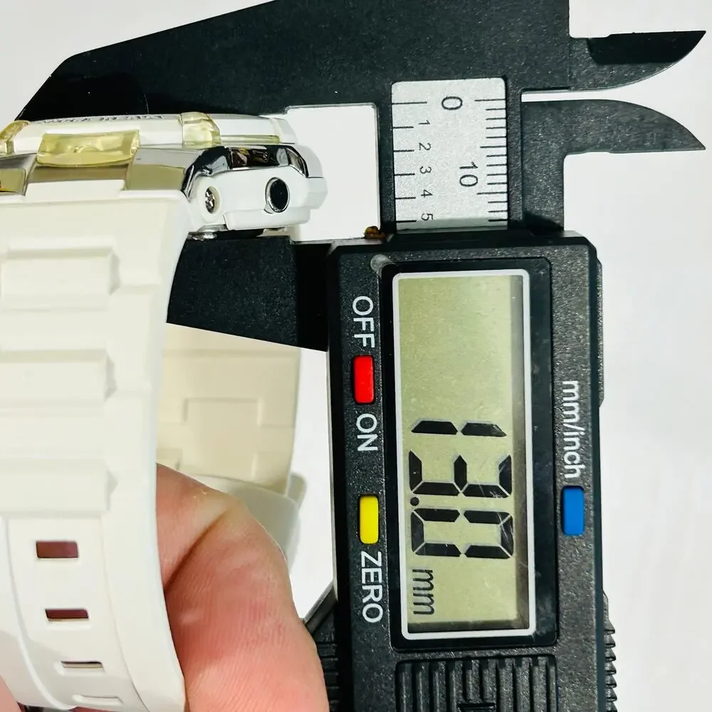 G Shock Baby G BGA 110 White New Battery Tested Working Model 5001